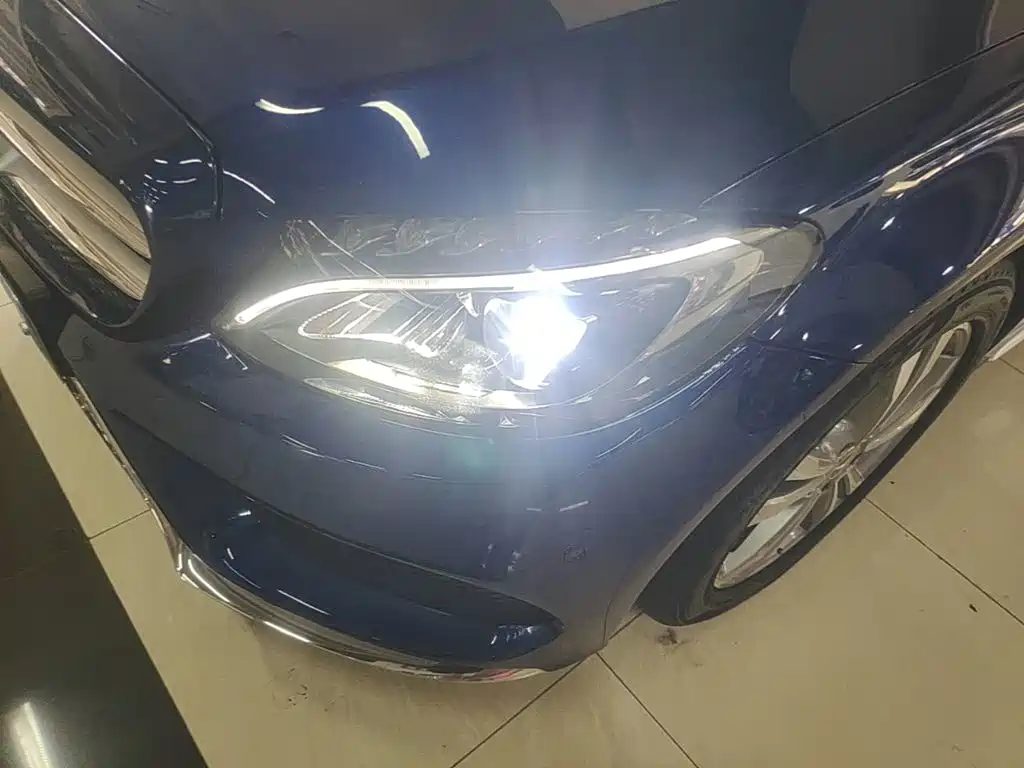 Mercedes-Benz C-Class — миниатюра 18
