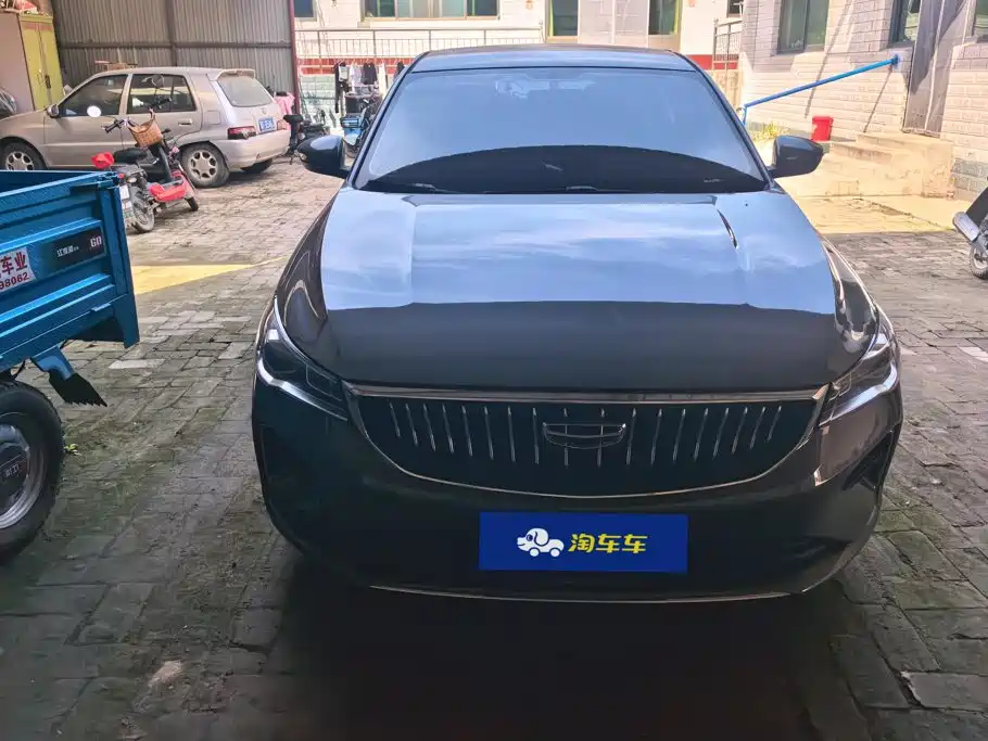 Geely Emgrand — миниатюра 2