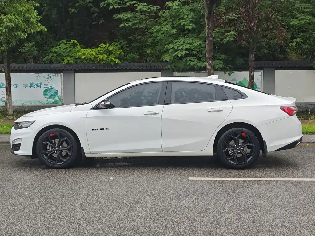 Chevrolet Malibu XL — миниатюра 2