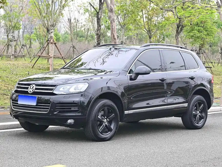 Купить Volkswagen Touareg