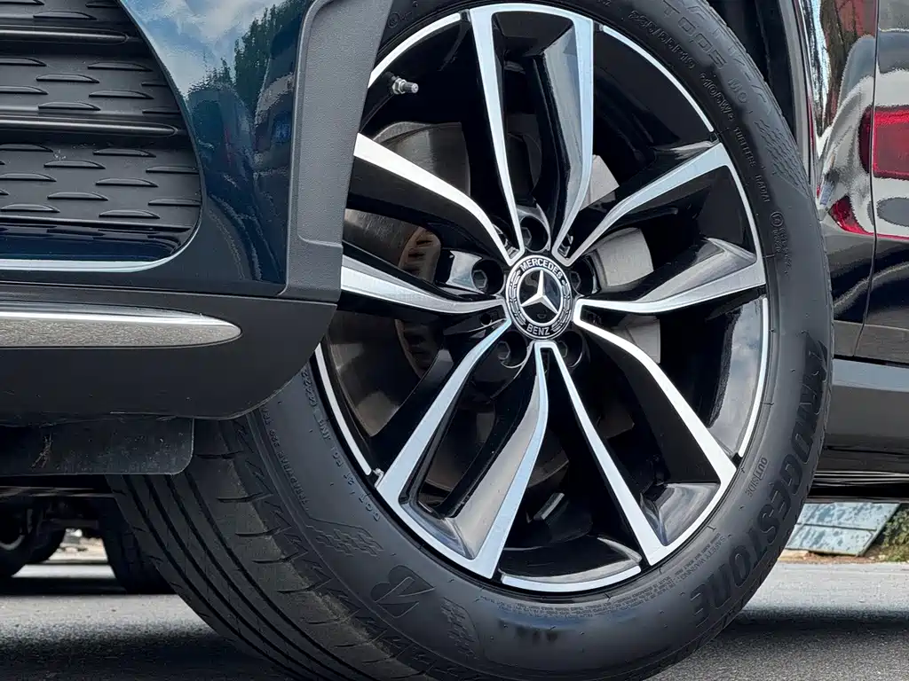 Mercedes-Benz GLC — миниатюра 9