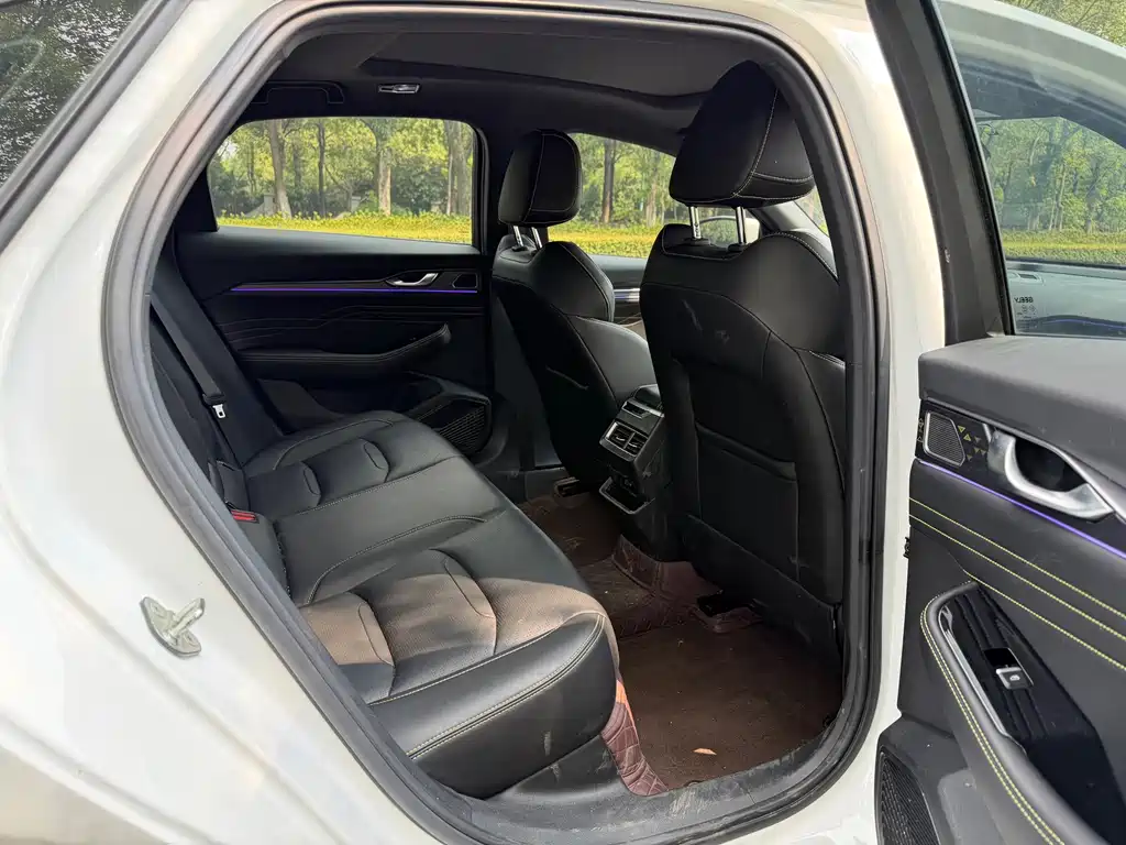 Geely Xingrui — миниатюра 7