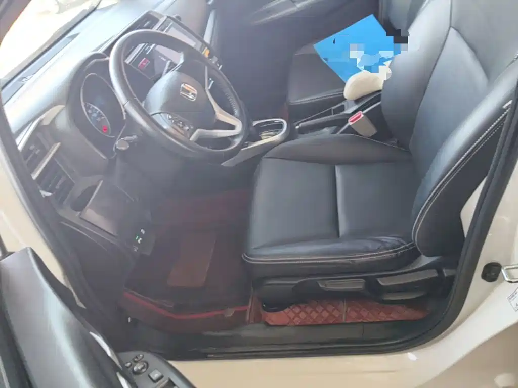 Honda Fit — миниатюра 15