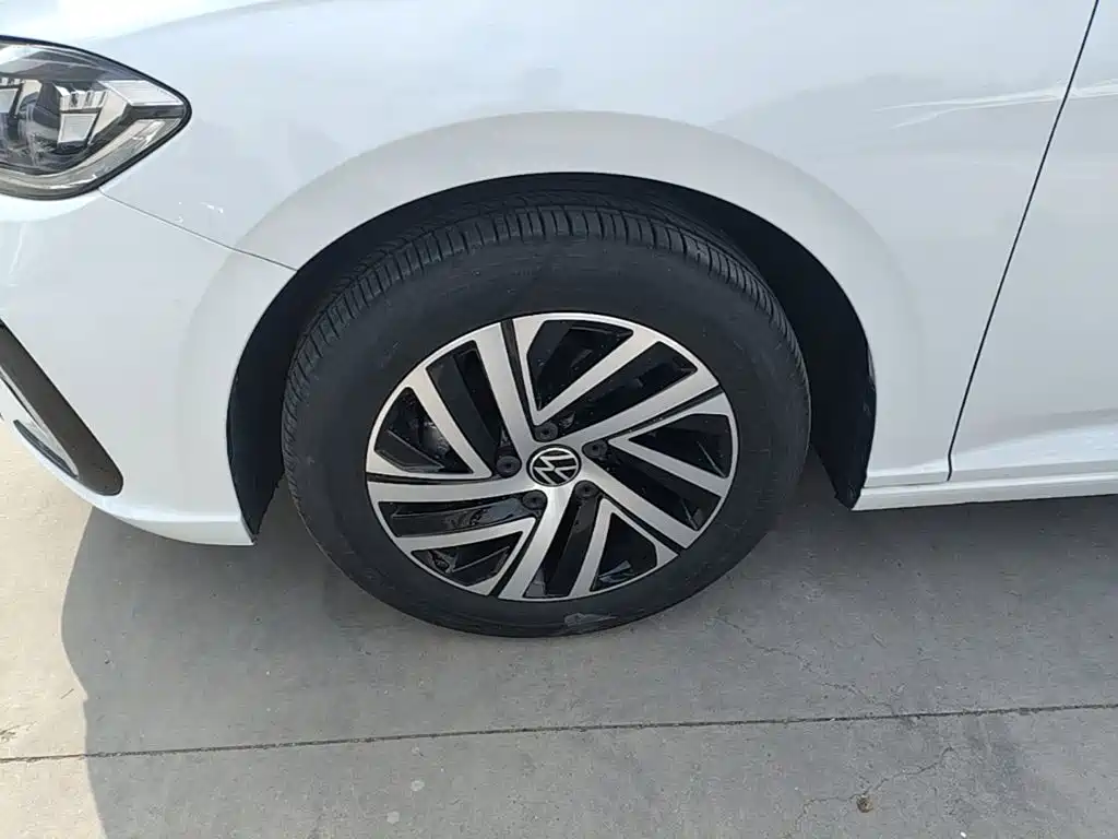 Volkswagen Lavida — миниатюра 23