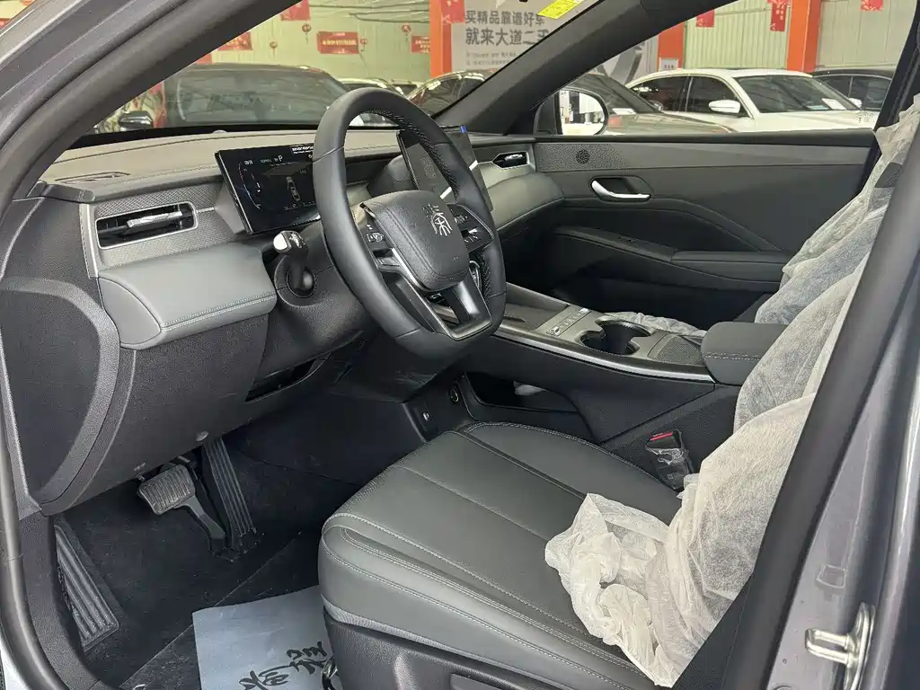 BYD Qin Plus PLUS 2026 DM-i 128KM