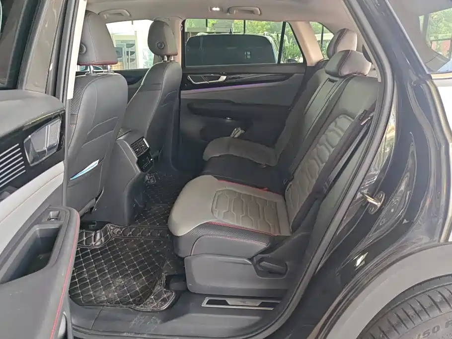 Volkswagen Teramont — миниатюра 11