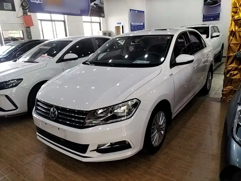 Купить Volkswagen Santana