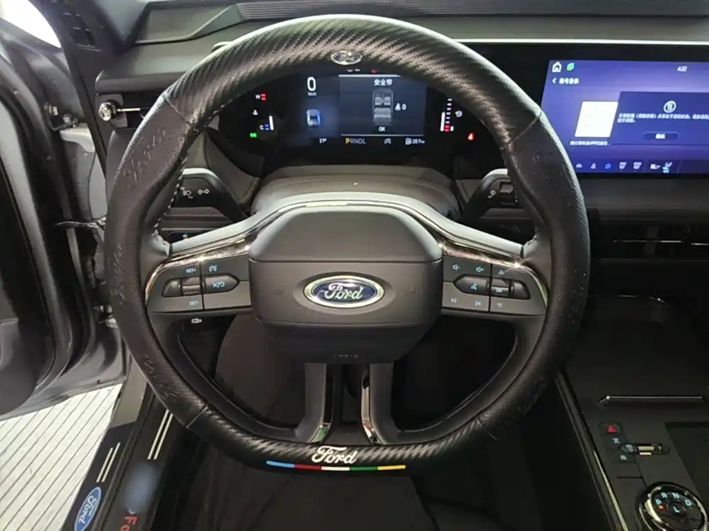 Ford Mondeo — миниатюра 11