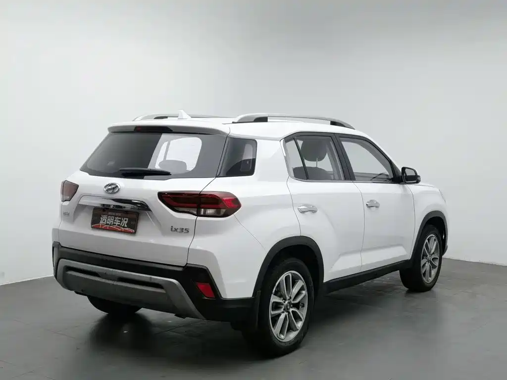 Hyundai ix35 — миниатюра 2