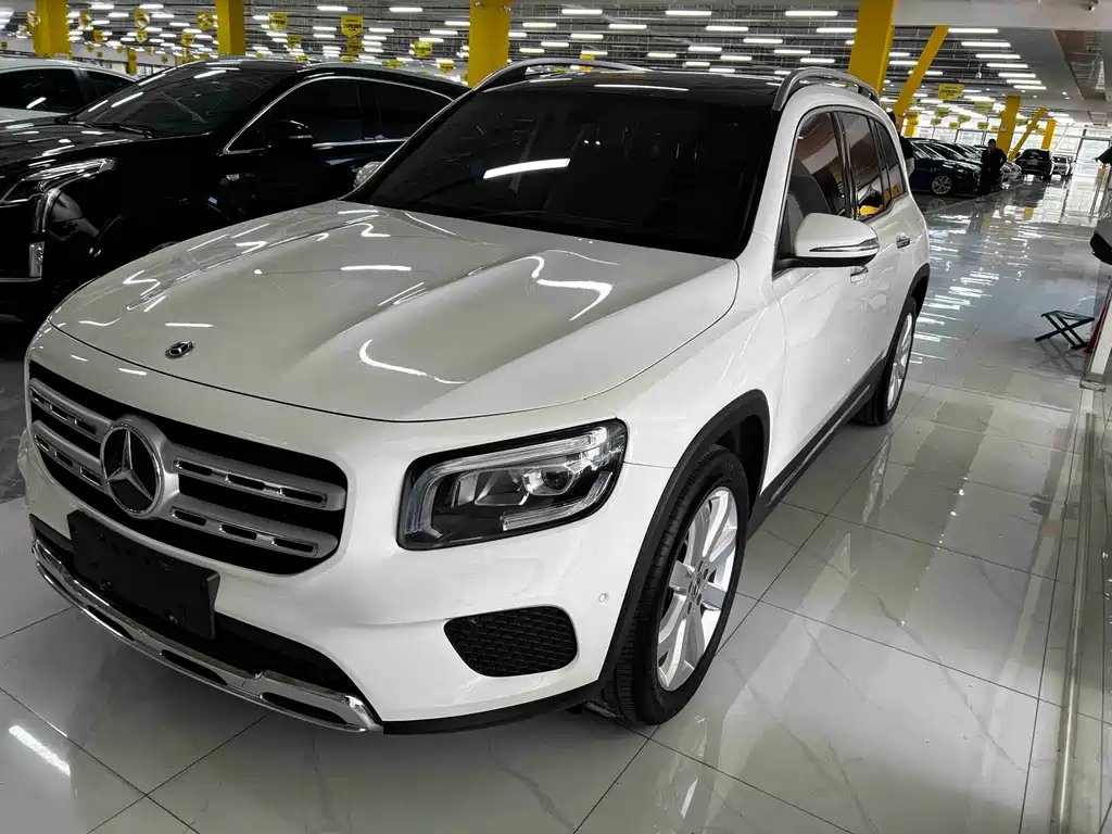 Mercedes-Benz GLB 2020