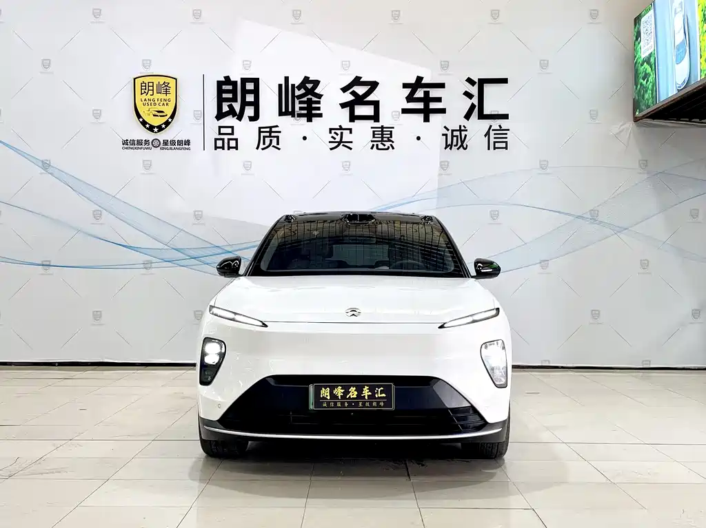 NIO ES8 2024 75kWh