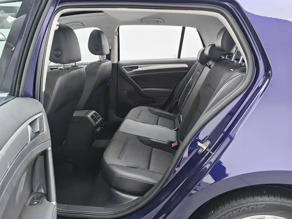 Volkswagen Golf — миниатюра 15