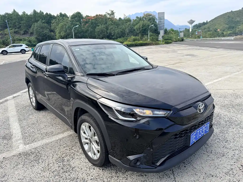 Toyota Frontlander — миниатюра 3