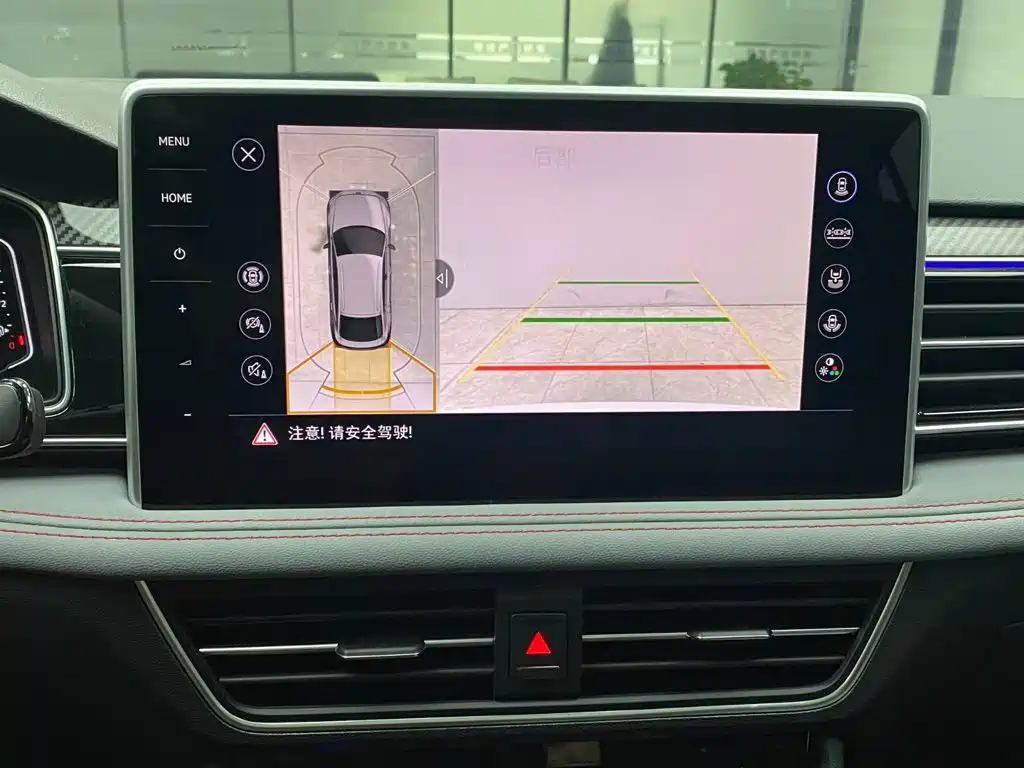 Volkswagen Tiguan X — миниатюра 7