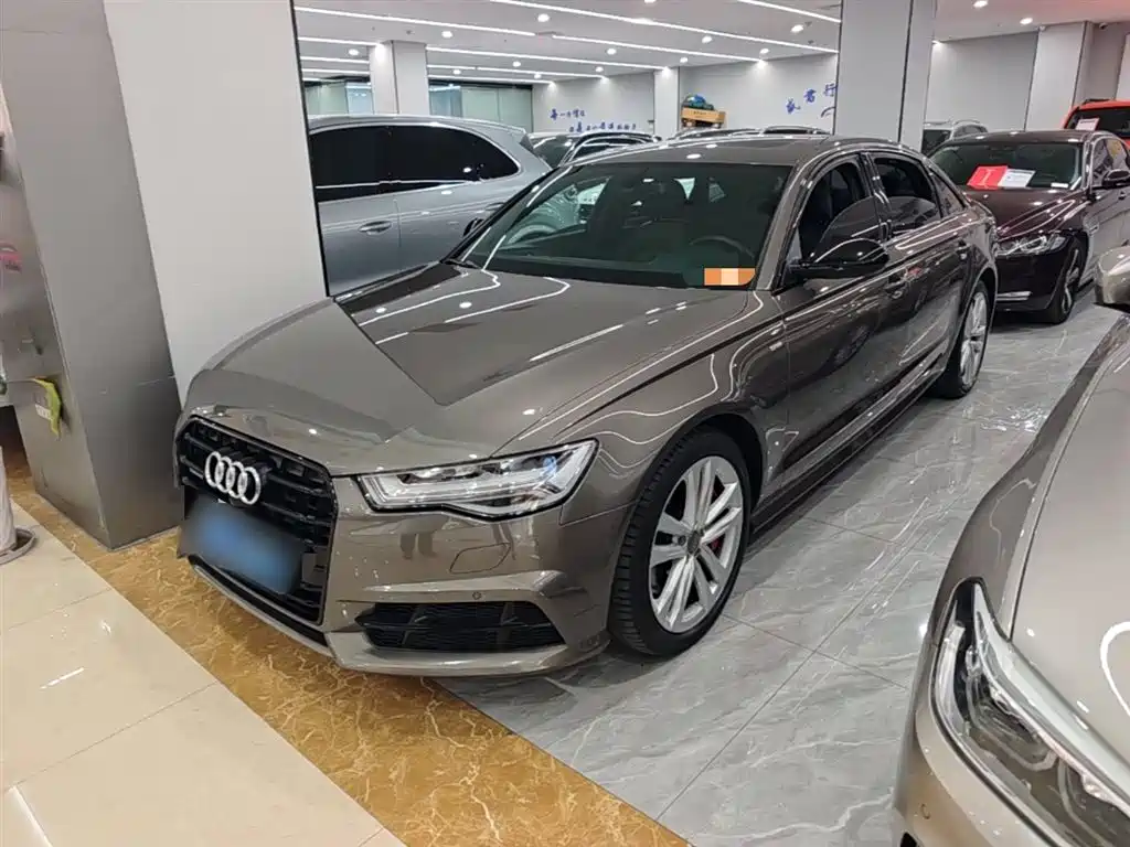 Купить Audi A6L