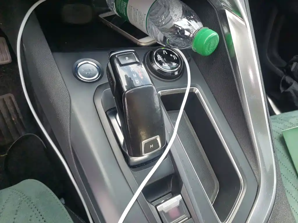 Peugeot 5008 — миниатюра 7
