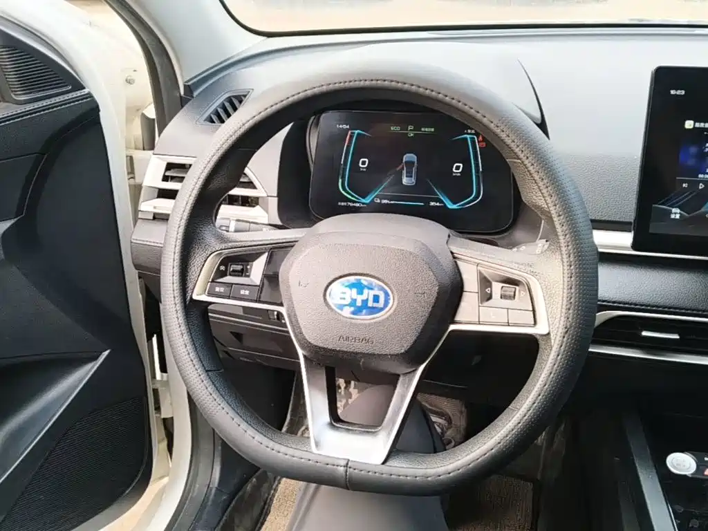 BYD e2 — миниатюра 11