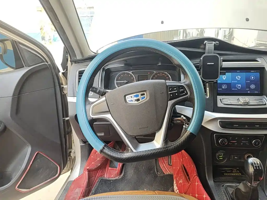 Geely Vision — миниатюра 11