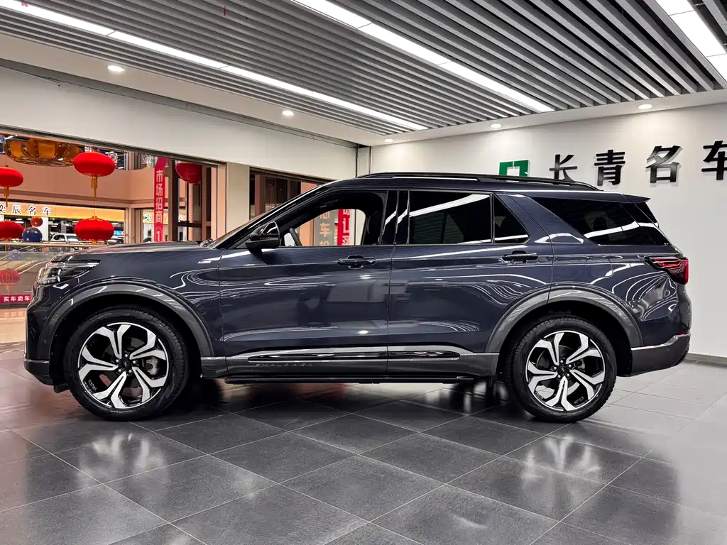 Ford Explorer — миниатюра 3