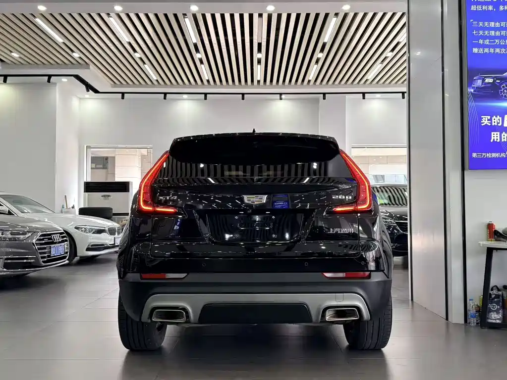 Cadillac XT4 — миниатюра 5