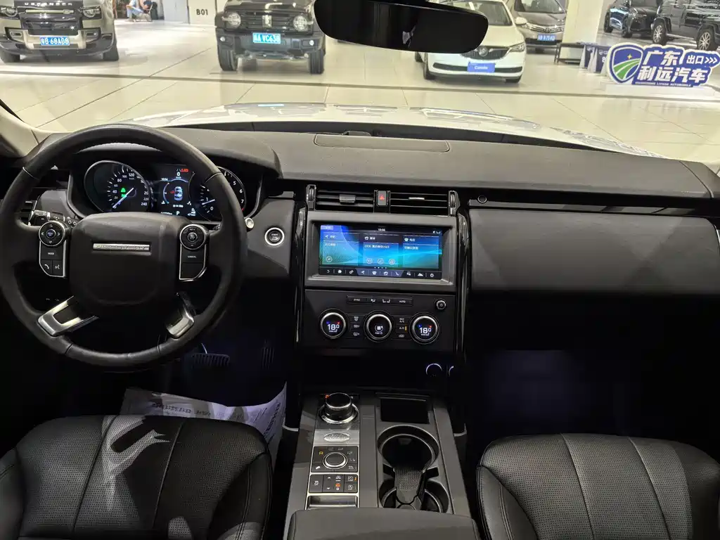 Land Rover Discovery — миниатюра 6