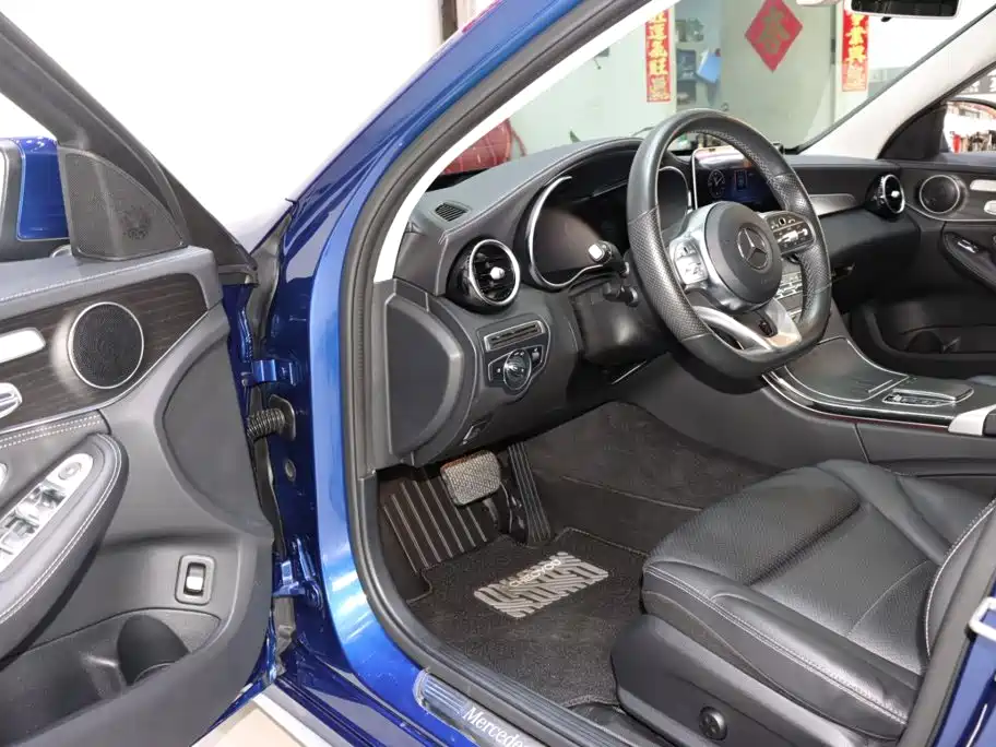 Mercedes-Benz C-Class — миниатюра 9