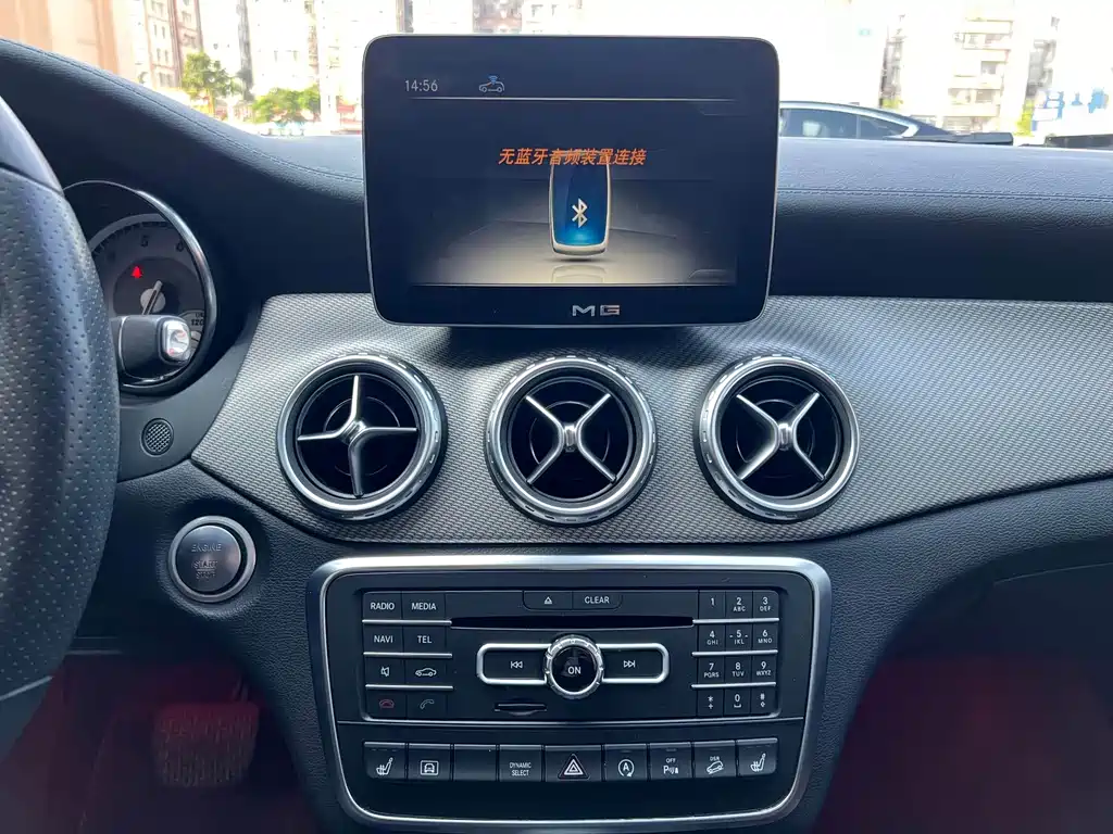 Mercedes-Benz GLA — миниатюра 14