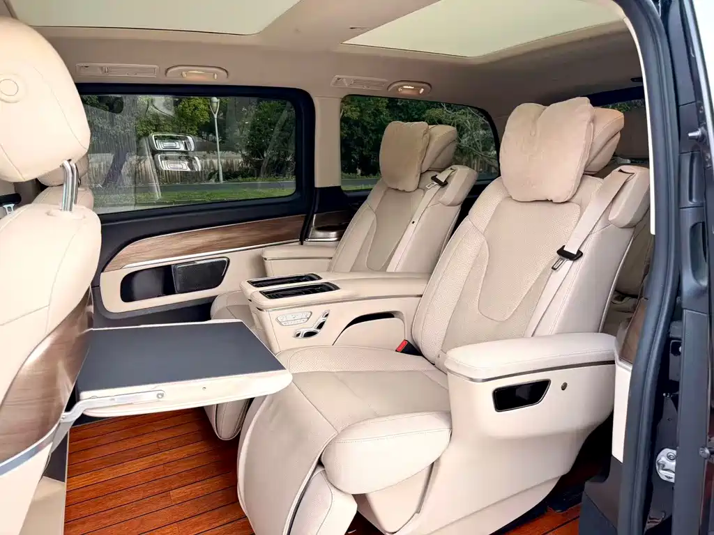Mercedes-Benz V-Class — миниатюра 9