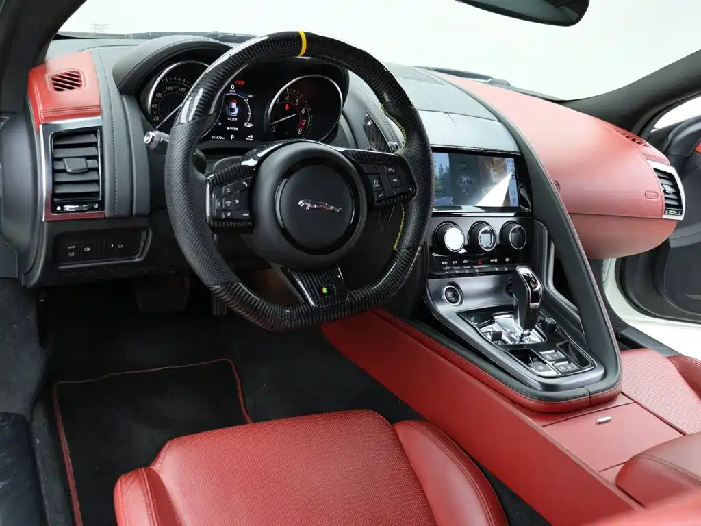Jaguar F-TYPE — миниатюра 7