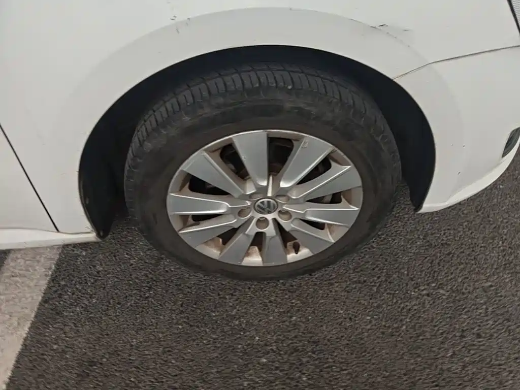 Volkswagen Lavida — миниатюра 12