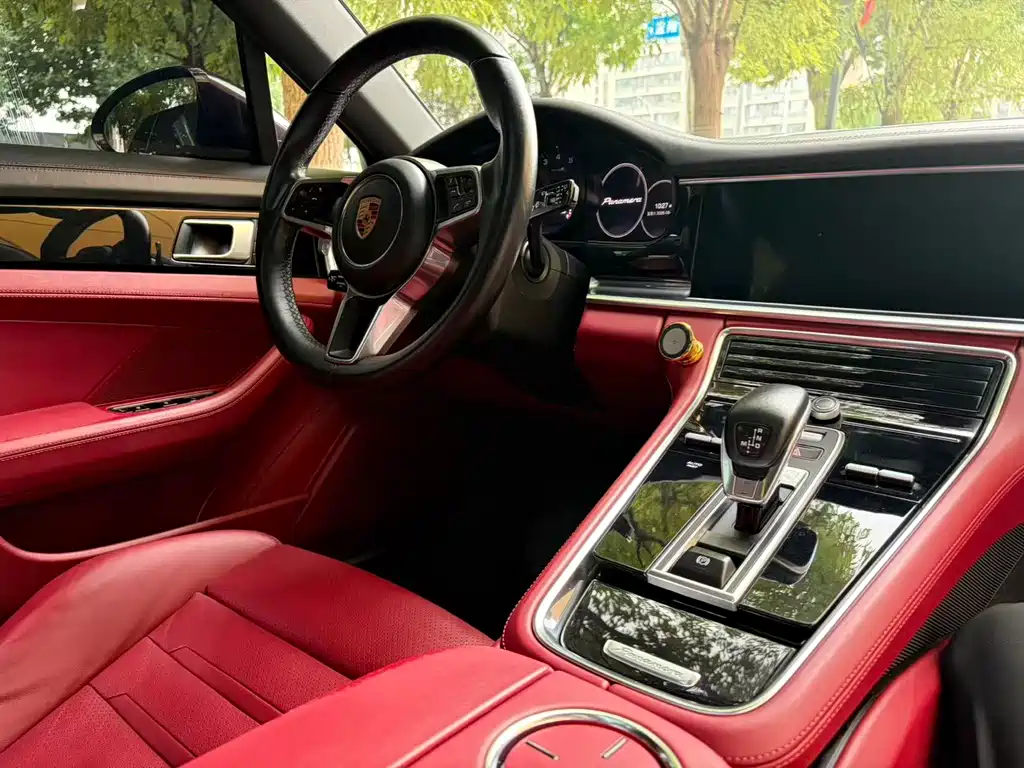 Porsche Panamera — миниатюра 5