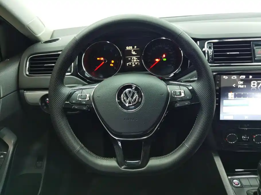 Volkswagen Sagitar — миниатюра 15