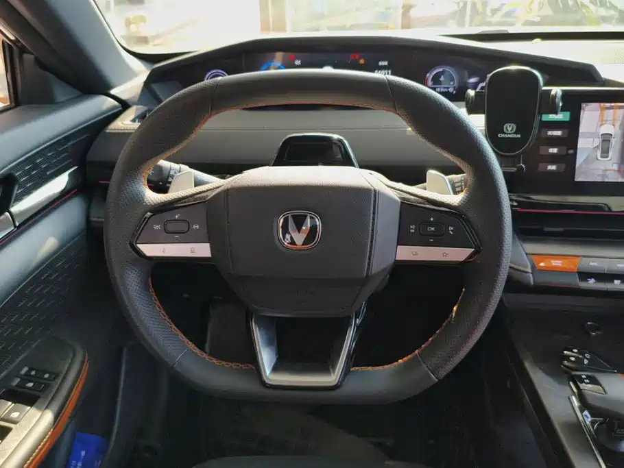 Changan UNI-V — миниатюра 15