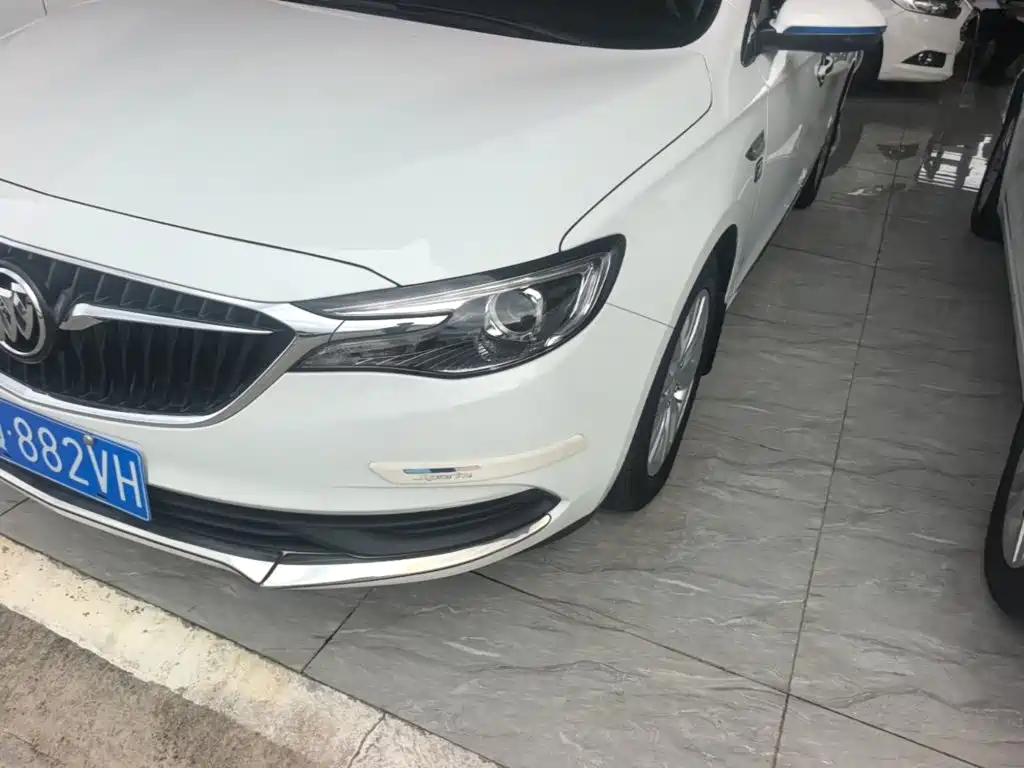 Buick Excelle — миниатюра 24