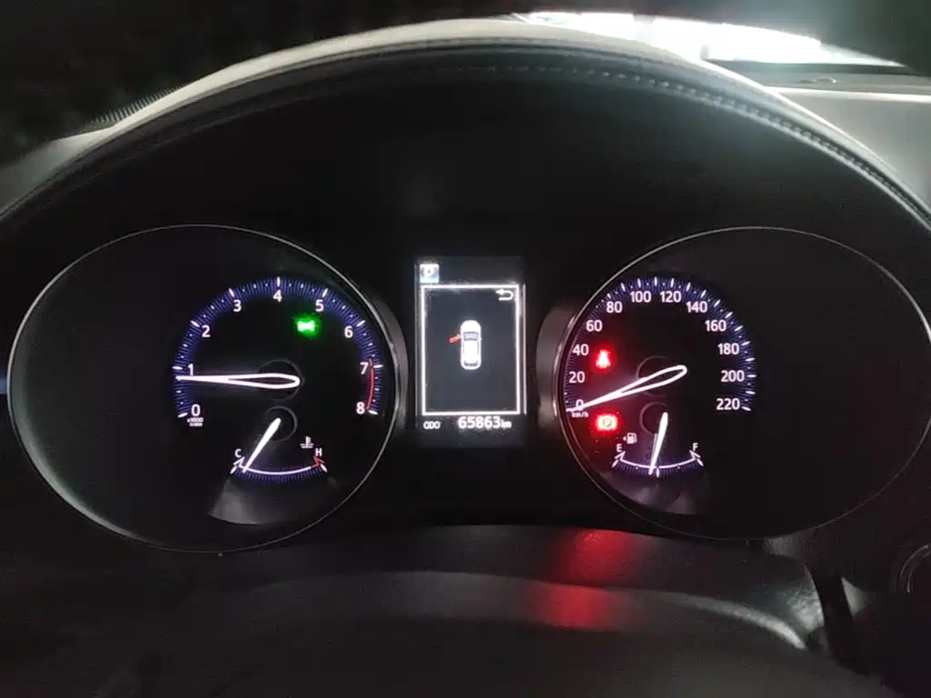 Toyota IZOA — миниатюра 12