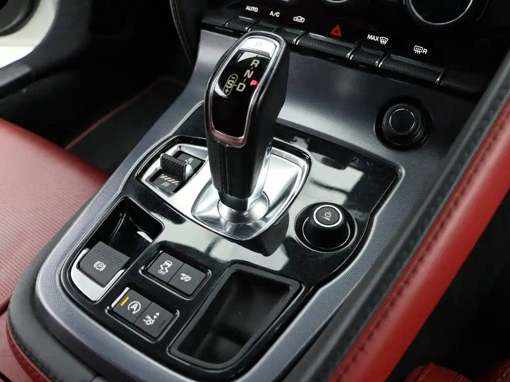Jaguar F-TYPE — миниатюра 16