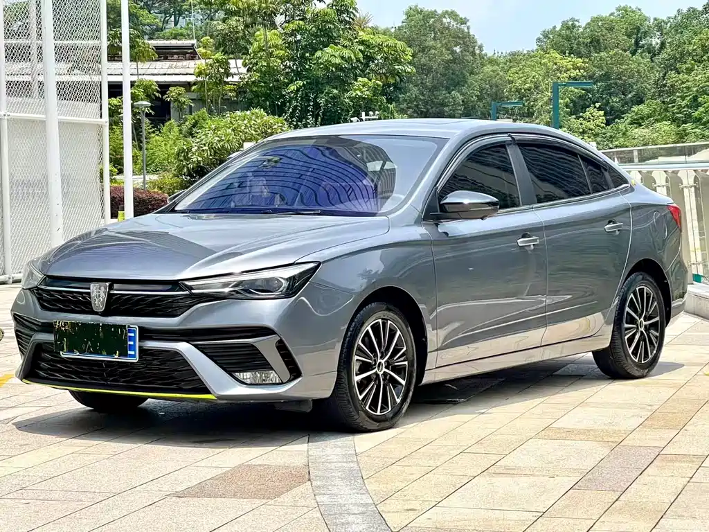 Купить Roewe i5