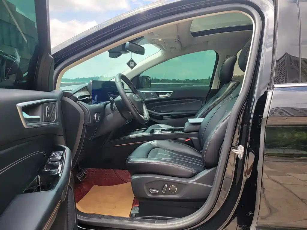 Ford Edge 2021 PLUS EcoBoost 245 7 мест