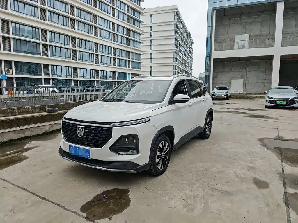 BAOJUN 530