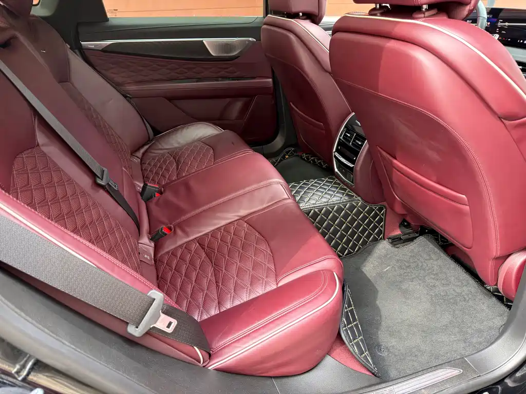 Cadillac CT6 — миниатюра 13