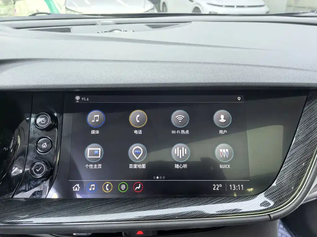 Buick Envision Plus Plus 2022 Plus 652T мест Luxury