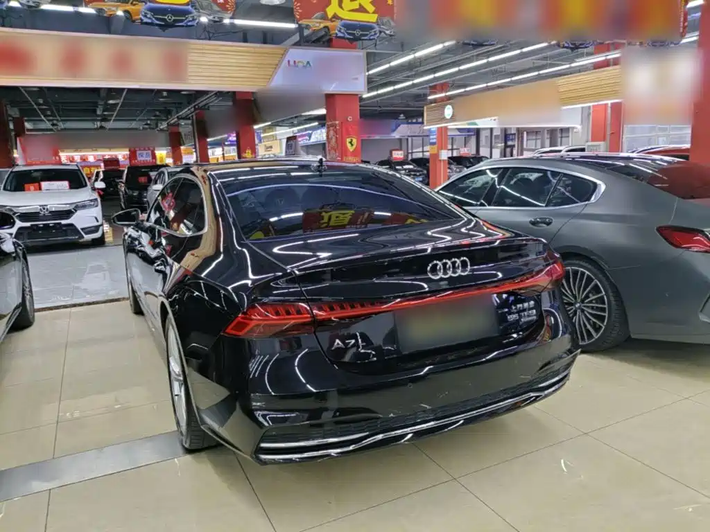 Audi A7L — миниатюра 5
