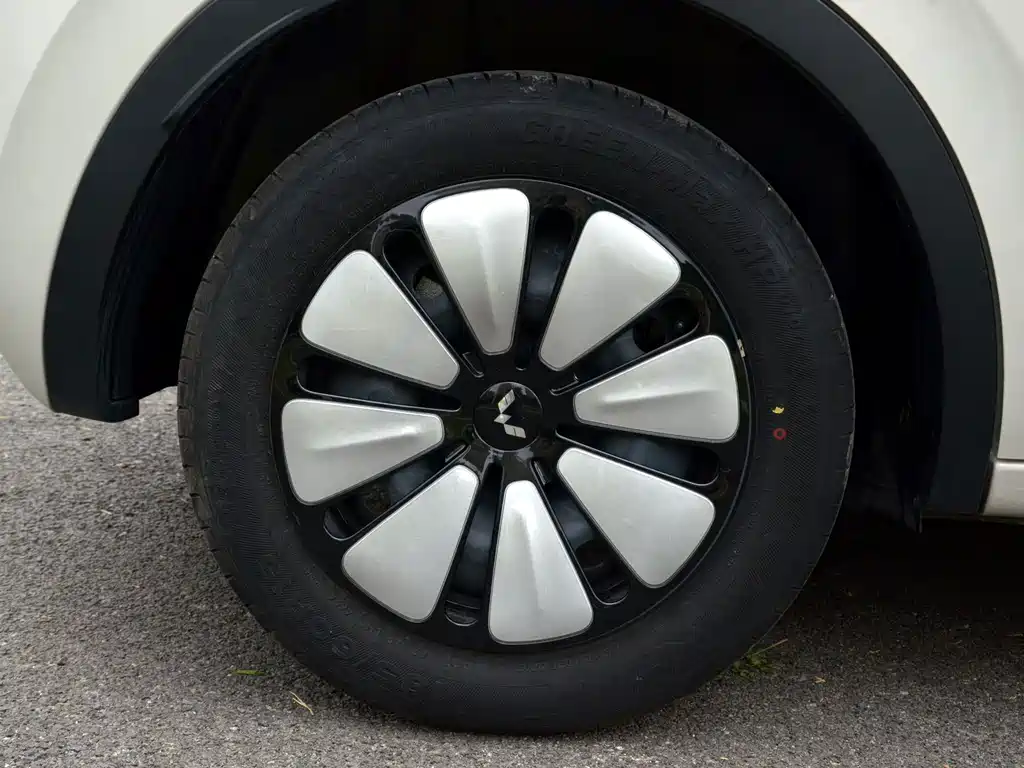 Wuling Bingo — миниатюра 4