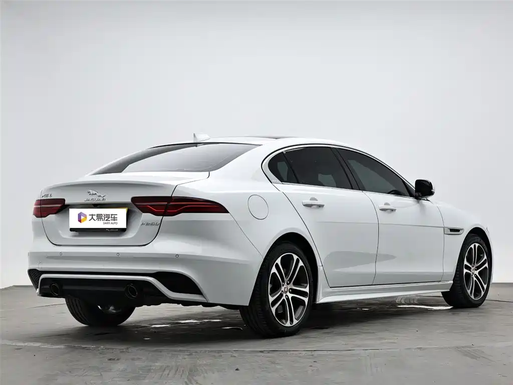Jaguar XEL 2024 2.0T 250PS R-DYNAMIC S Sport