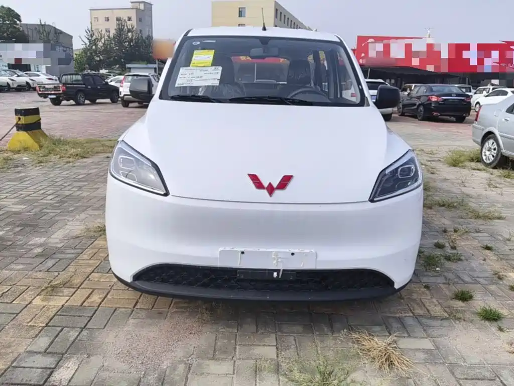 Wuling Hongguang EV — миниатюра 3