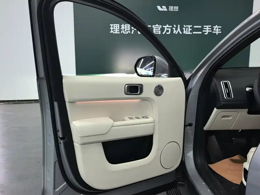 Li Auto Li L7 — миниатюра 7