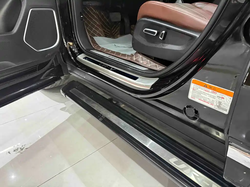 Honda UR-V — миниатюра 12