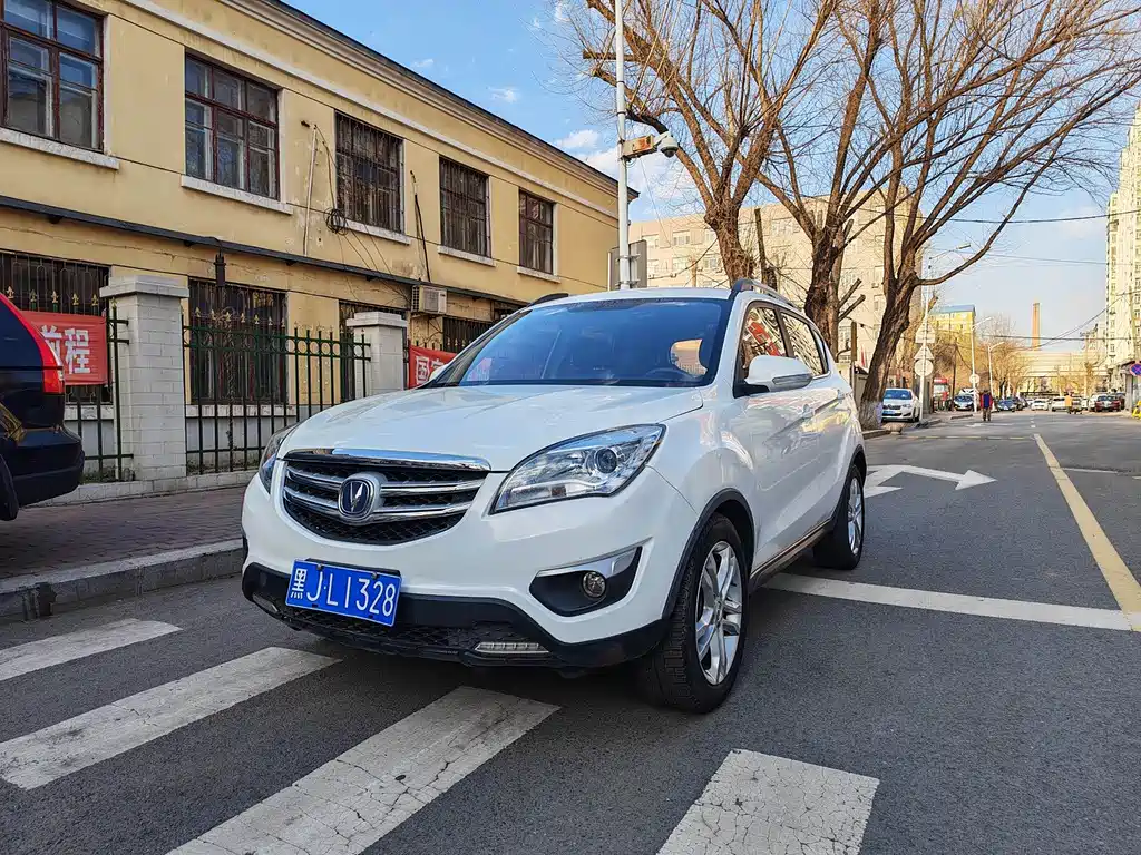 Changan CS35 2016