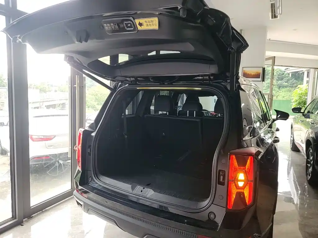 GAC Motor Trumpchi GS8 — миниатюра 19