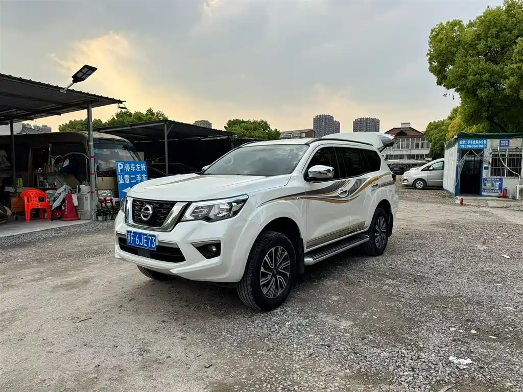 Nissan Terra 2021